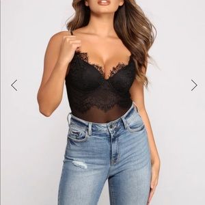 Pretty bustier bodysuit